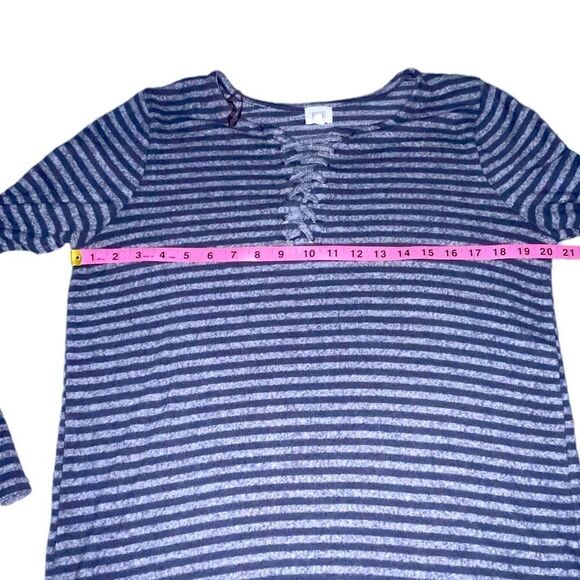 BKE striped long sleeve soft sweater size M - Picture 3 of 5